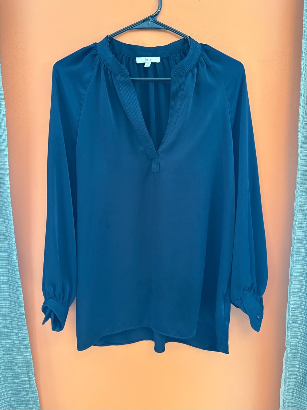 Joie Navy Long-Sleeve V-Neck Blouse